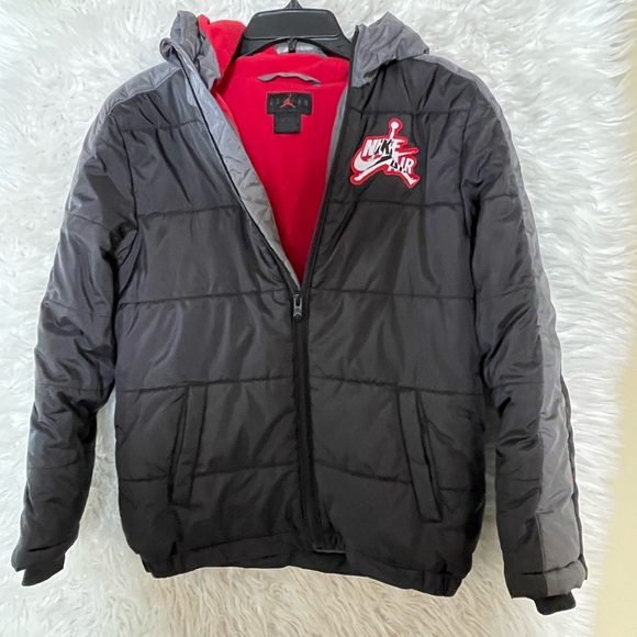 Nike Air Jordan Boys Black Puffer Full Zip Hooded Jacket. Large-12-13 yrs old - Picture 2 of 10